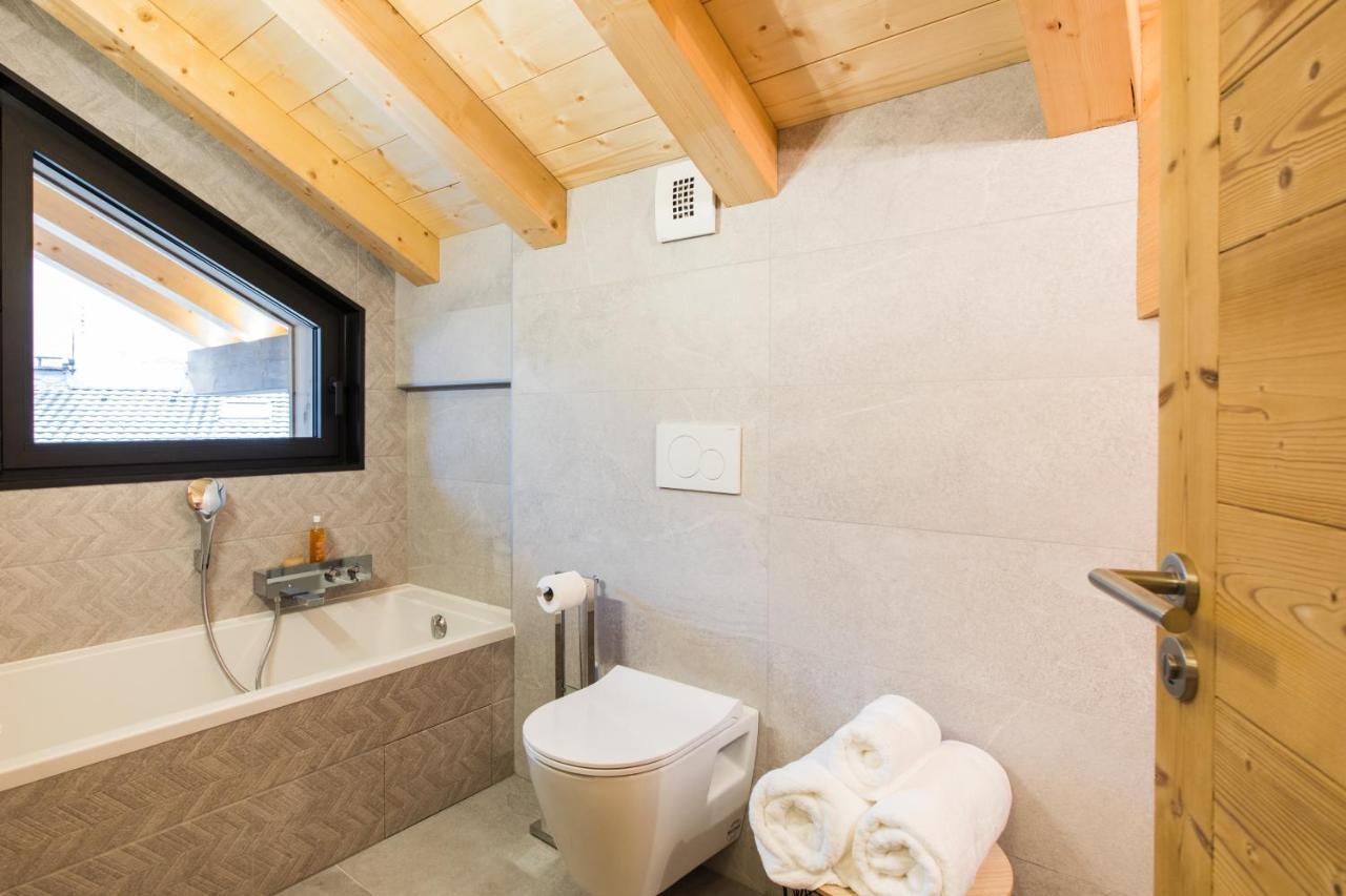 Chalet Sur Les Monts Morzine Montriond Exterior photo
